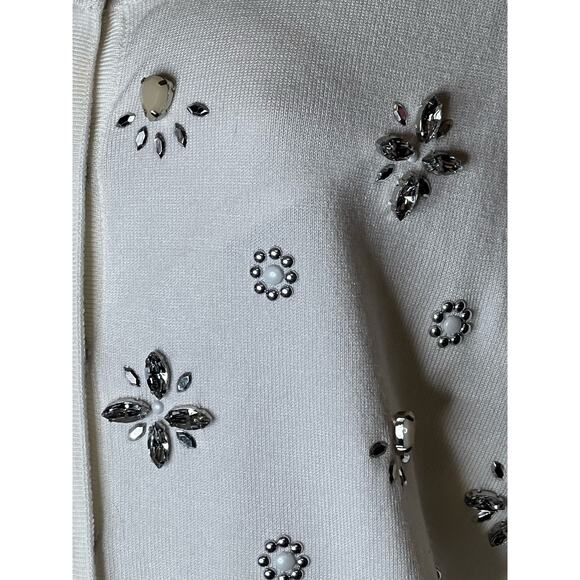 White House Black Market WHBM White Cream Embellished Crystal Cardigan M NWOT - Picture 5 of 8